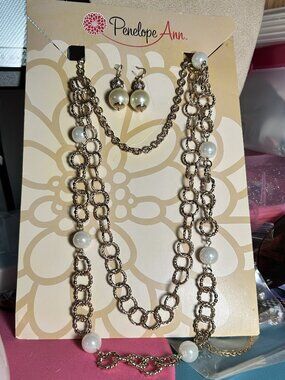 Penelope Ann Layered Gold Link Necklace & Rhinestone Pearl Drop Earrings Set